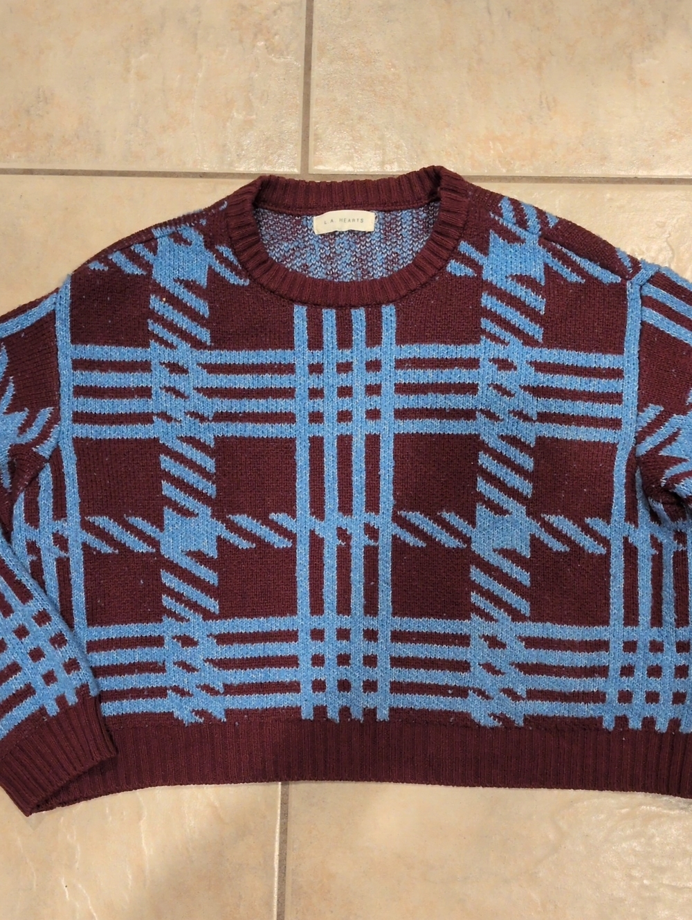 LA Hearts Cropped Sweater Size Medium